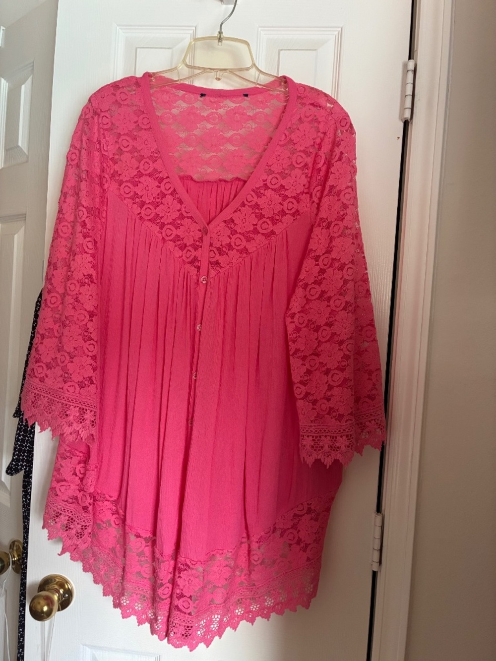 Lace blouse pink plus size